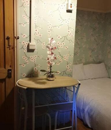 Ensuite Double Room Elizabeth Line Abbeywood Abbey Wood Kültér fotó